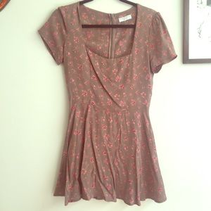 Flynn SKye Maiden mini Dress in Sweet Pea print 🌺